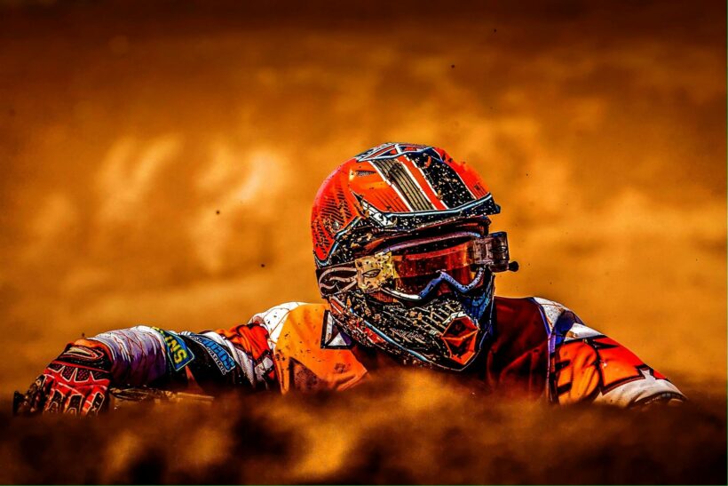 Na imagem,motocross